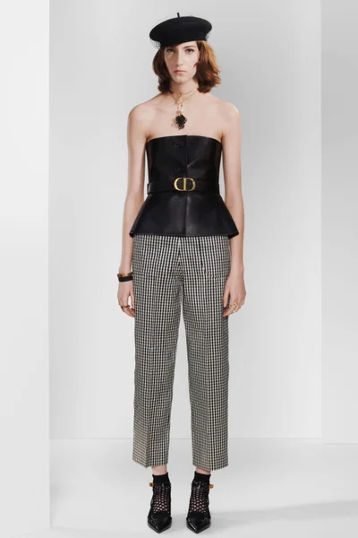 Look 19